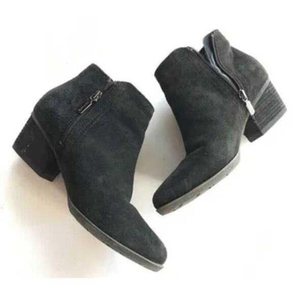 Blondo Victory Black Suede Ankle Boots Waterproof Side Zip Women's Size 8 - Picture 1 of 12